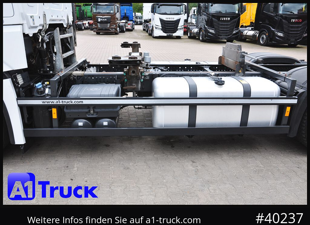 MERCEDES-BENZ 2545, Multi BDF, Wechsler, 7.45-7.82, MIDI, Liftachse - Konteineris-vežimus/ Sukeisti kūną sunkvežimis: foto 3 MERCEDES-BENZ 2545, Multi BDF, Wechsler, 7.45-7.82, MIDI, Liftachse - Konteineris-vežimus/ Sukeisti kūną sunkvežimis: foto 3