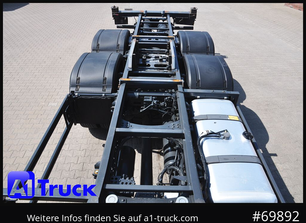 MERCEDES-BENZ 2548, Multi BDF, Wechsler, 7.45-7.82, MIDI, LIftachse - Konteineris-vežimus/ Sukeisti kūną sunkvežimis: foto 3 MERCEDES-BENZ 2548, Multi BDF, Wechsler, 7.45-7.82, MIDI, LIftachse - Konteineris-vežimus/ Sukeisti kūną sunkvežimis: foto 3