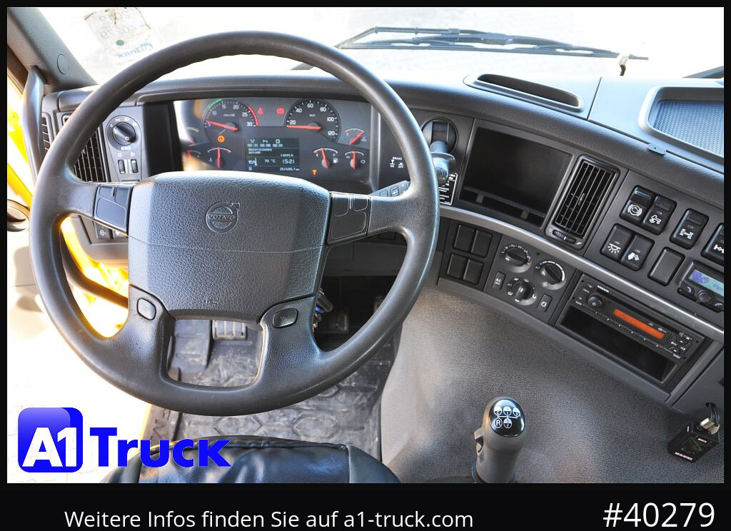 VOLVO FMX 330 Singel Tire 4x4 Blatt/Blatt Fassi F 135 - Sunkvežimis su kranu, Platforminis/ Bortinis sunkvežimis: foto 5 VOLVO FMX 330 Singel Tire 4x4 Blatt/Blatt Fassi F 135 - Sunkvežimis su kranu, Platforminis/ Bortinis sunkvežimis: foto 5