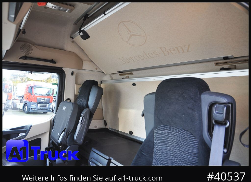 MERCEDES-BENZ 4158 BL 8x4, neues Model, guter Zustand - Vilkikas: foto 5 MERCEDES-BENZ 4158 BL 8x4, neues Model, guter Zustand - Vilkikas: foto 5