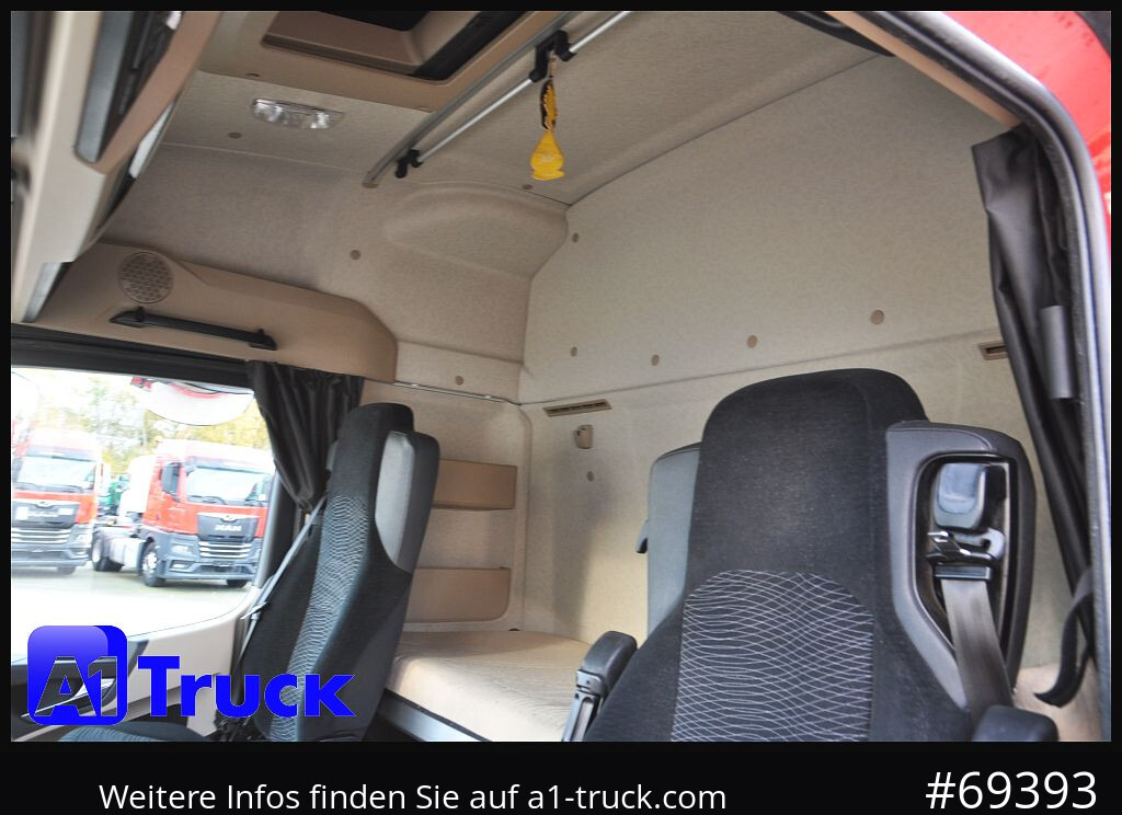 MERCEDES-BENZ Actros 1832, Lowliner, 1 Vorbesitzer - Vilkikas: foto 3 MERCEDES-BENZ Actros 1832, Lowliner, 1 Vorbesitzer - Vilkikas: foto 3