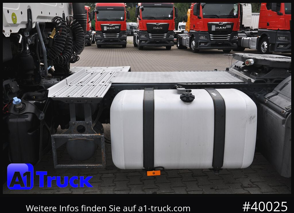 MERCEDES-BENZ Actros 1843, ADR, Standard SZM, Retarder, - Vilkikas: foto 2 MERCEDES-BENZ Actros 1843, ADR, Standard SZM, Retarder, - Vilkikas: foto 2