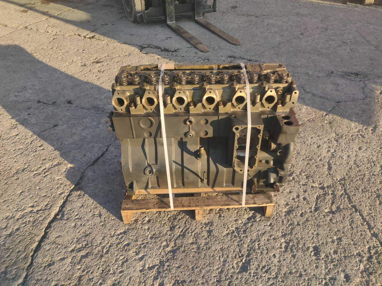 CUMMINS 6CTA8.3 LONG BLOCK REVISIONATO (ENGINE NO. 42839) - Variklis - Statybinė technika: foto 3 CUMMINS 6CTA8.3 LONG BLOCK REVISIONATO (ENGINE NO. 42839) - Variklis - Statybinė technika: foto 3
