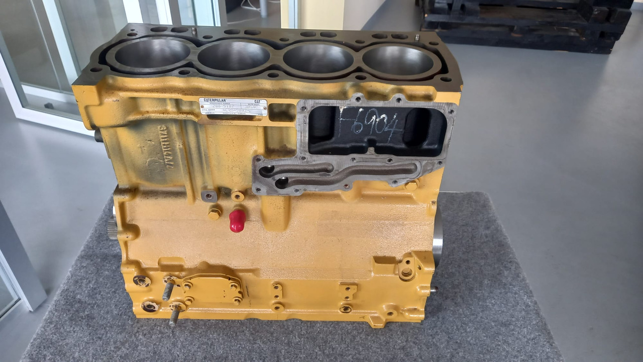 Caterpillar 3054C Short Block revisionato per CAT 3054C e C4.4 - Cilindrų blokas - Statybinė technika: foto 1 Caterpillar 3054C Short Block revisionato per CAT 3054C e C4.4 - Cilindrų blokas - Statybinė technika: foto 1