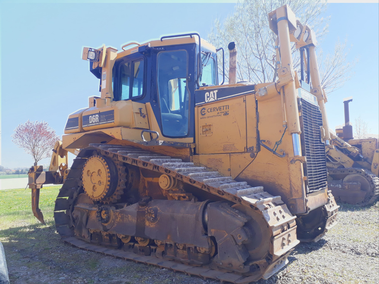 Caterpillar D6R II XL - Buldozeris: foto 4 Caterpillar D6R II XL - Buldozeris: foto 4
