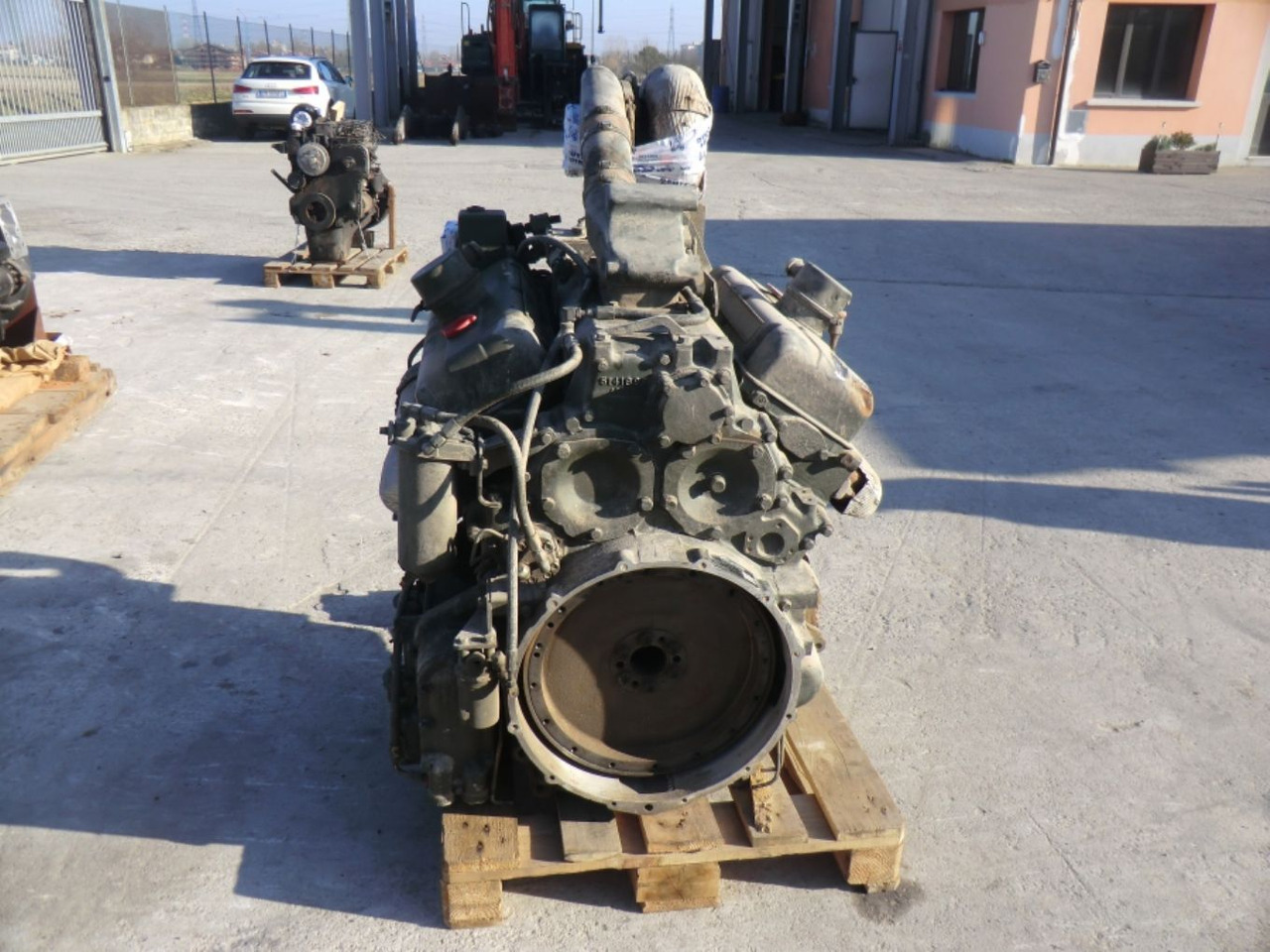 DETROIT DIESEL 8V53 MOTORE MARINO USATO. TIPO D.W. - L.S. COMPLETO DI TURBO E MOTORINO DI AVVIAMENTO. - Variklis - Statybinė technika: foto 4 DETROIT DIESEL 8V53 MOTORE MARINO USATO. TIPO D.W. - L.S. COMPLETO DI TURBO E MOTORINO DI AVVIAMENTO. - Variklis - Statybinė technika: foto 4