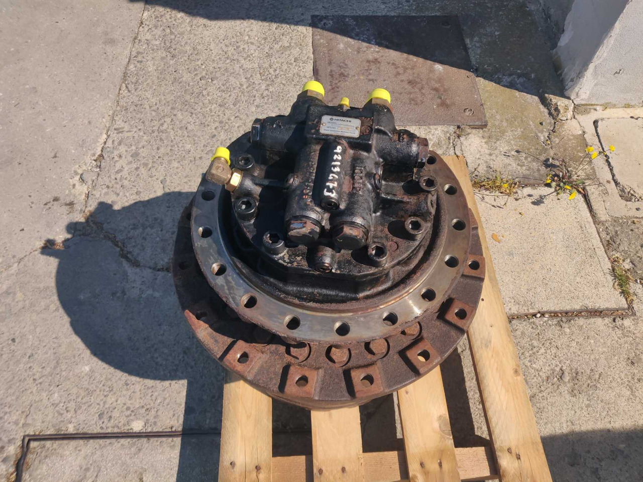 HITACHI ZX240 BAS RIDUTTORE DI TRASLAZIONE CON MOTORE IDRAULICO - Šoninė pavara - Statybinė technika: foto 1 HITACHI ZX240 BAS RIDUTTORE DI TRASLAZIONE CON MOTORE IDRAULICO - Šoninė pavara - Statybinė technika: foto 1