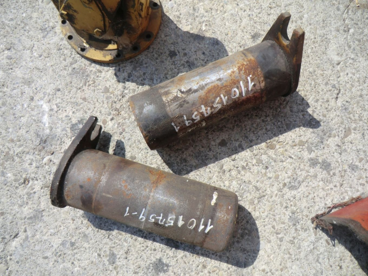 VOLVO L120C PERNO DEL BRACCIO - Kėbulas ir išorė - Statybinė technika: foto 2 VOLVO L120C PERNO DEL BRACCIO - Kėbulas ir išorė - Statybinė technika: foto 2