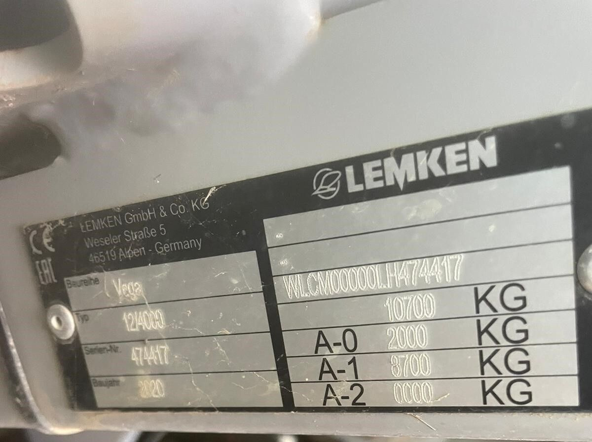 Lemken VEGA 4000 - Prikabinamas purkštuvas: foto 1 Lemken VEGA 4000 - Prikabinamas purkštuvas: foto 1