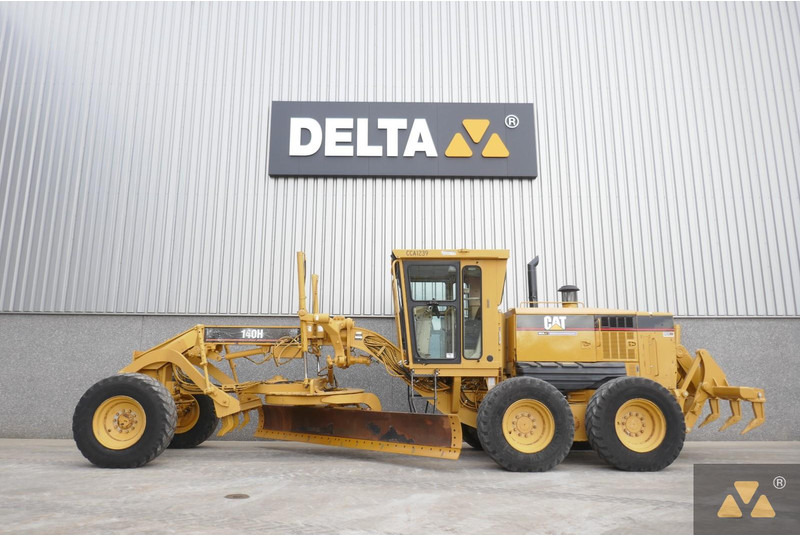 Caterpillar 140H - Greideris: foto 1 Caterpillar 140H - Greideris: foto 1