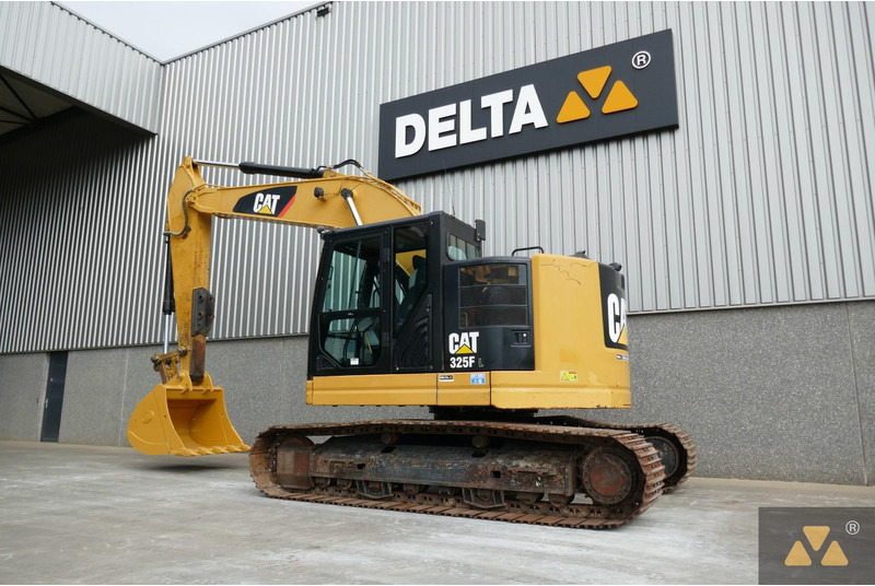 Caterpillar 325F LCR - Vikšrinis ekskavatorius: foto 4 Caterpillar 325F LCR - Vikšrinis ekskavatorius: foto 4