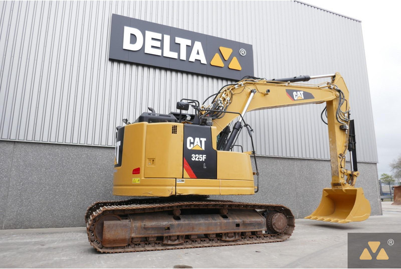 Caterpillar 325F LCR - Vikšrinis ekskavatorius: foto 5 Caterpillar 325F LCR - Vikšrinis ekskavatorius: foto 5