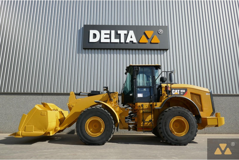 Caterpillar 950GC - Ratinis krautuvas: foto 1 Caterpillar 950GC - Ratinis krautuvas: foto 1