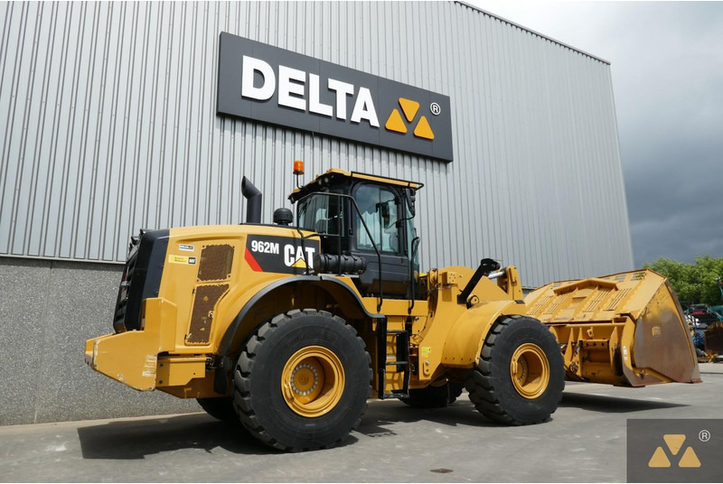 Caterpillar 962M - Ratinis krautuvas: foto 5 Caterpillar 962M - Ratinis krautuvas: foto 5