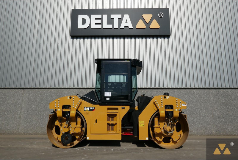 Caterpillar CB13 - Volas: foto 1 Caterpillar CB13 - Volas: foto 1