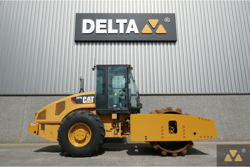 Caterpillar CP76 - Volas: foto 2 Caterpillar CP76 - Volas: foto 2