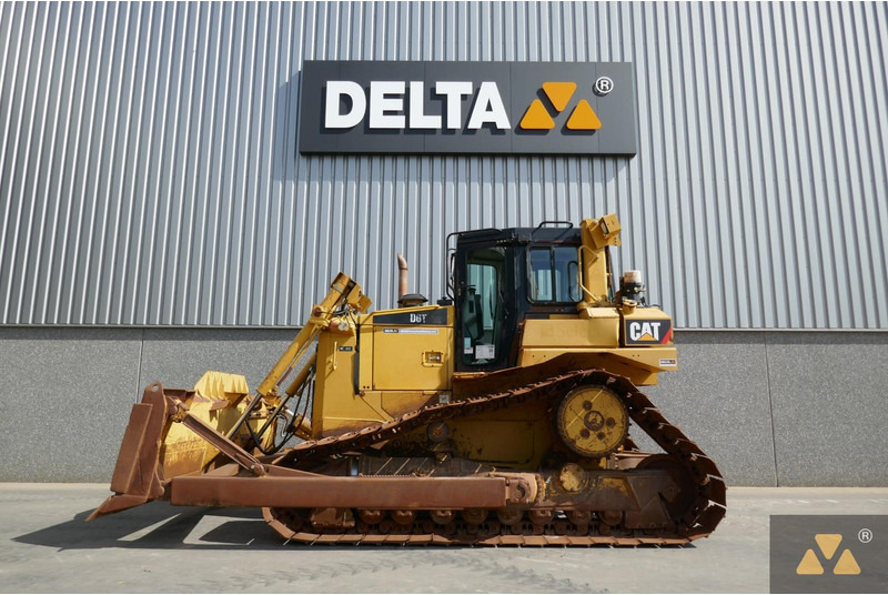 Caterpillar D6T LGP - Buldozeris: foto 1 Caterpillar D6T LGP - Buldozeris: foto 1