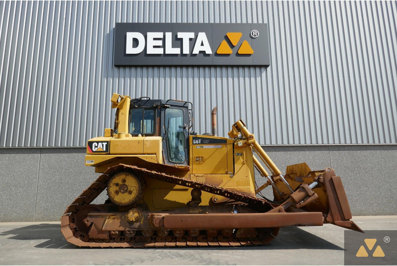 Caterpillar D6T LGP - Buldozeris: foto 2 Caterpillar D6T LGP - Buldozeris: foto 2