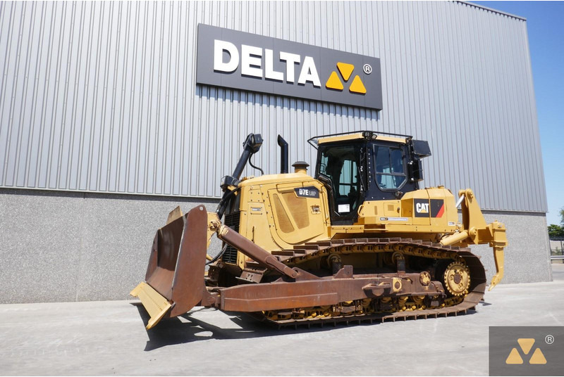 Caterpillar D7E LGP - Buldozeris: foto 4 Caterpillar D7E LGP - Buldozeris: foto 4