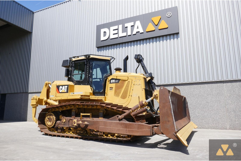 Caterpillar D7E LGP - Buldozeris: foto 3 Caterpillar D7E LGP - Buldozeris: foto 3