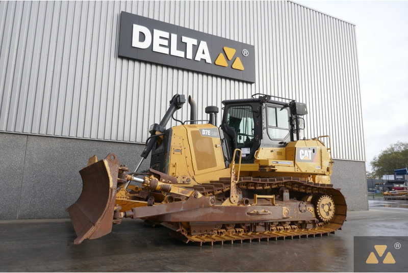 Caterpillar D7E LGP - Buldozeris: foto 4 Caterpillar D7E LGP - Buldozeris: foto 4