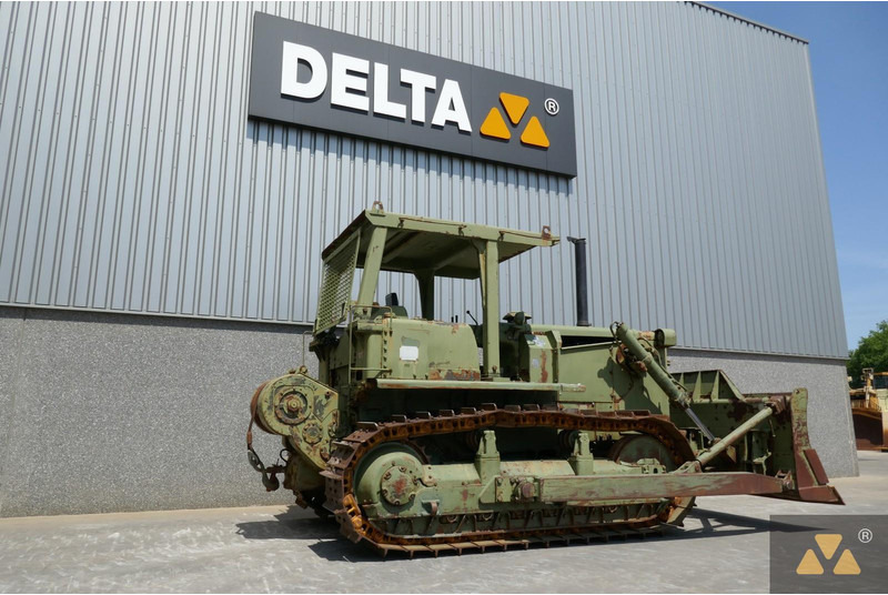 Caterpillar D7F Ex-army - Buldozeris: foto 5 Caterpillar D7F Ex-army - Buldozeris: foto 5