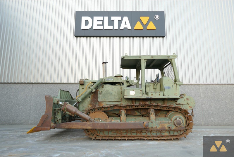 Caterpillar D7F Ex-army - Buldozeris: foto 1 Caterpillar D7F Ex-army - Buldozeris: foto 1