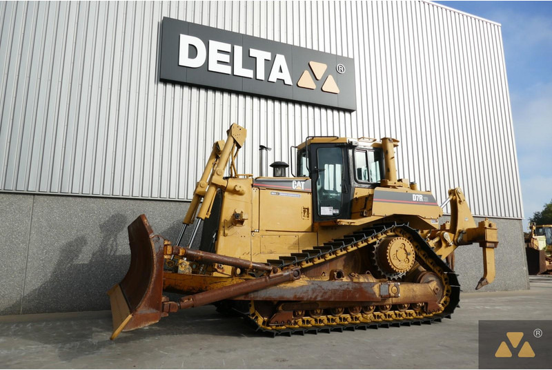 Caterpillar D7R XR Series II - Buldozeris: foto 4 Caterpillar D7R XR Series II - Buldozeris: foto 4