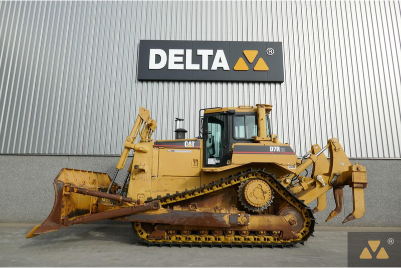 Caterpillar D7R XR Series II - Buldozeris: foto 1 Caterpillar D7R XR Series II - Buldozeris: foto 1