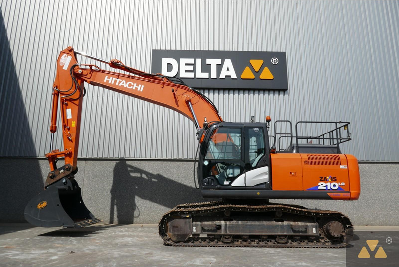 Hitachi ZX210LC-6 - Vikšrinis ekskavatorius: foto 1 Hitachi ZX210LC-6 - Vikšrinis ekskavatorius: foto 1
