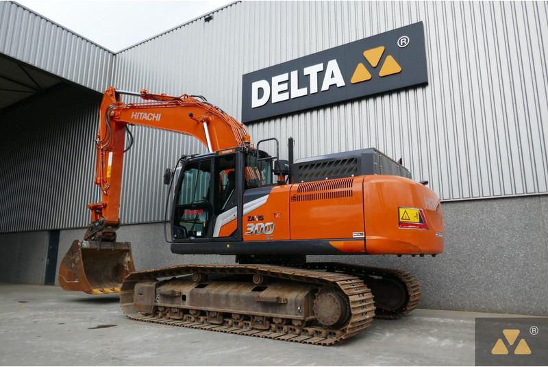Hitachi ZX300LC-7 - Vikšrinis ekskavatorius: foto 4 Hitachi ZX300LC-7 - Vikšrinis ekskavatorius: foto 4
