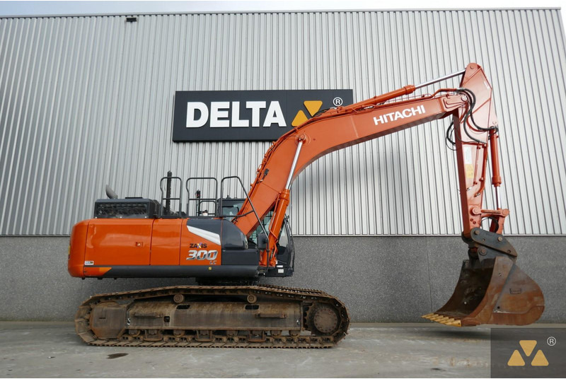 Hitachi ZX300LC-7 - Vikšrinis ekskavatorius: foto 2 Hitachi ZX300LC-7 - Vikšrinis ekskavatorius: foto 2