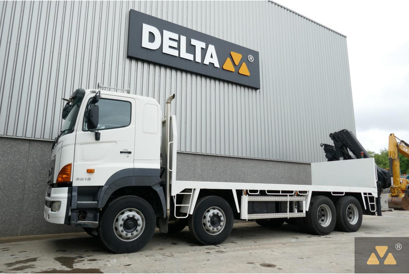 Hino 700FY crane - Sunkvežimis, Sunkvežimis su kranu: foto 4 Hino 700FY crane - Sunkvežimis, Sunkvežimis su kranu: foto 4