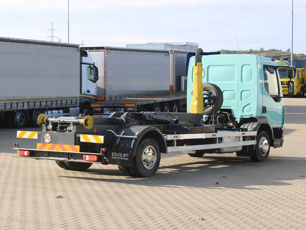 DAF LF 180 FA, EURO 6, HOOK LOADER CONTAINER - Hook-lift sunkvežimis: foto 4 DAF LF 180 FA, EURO 6, HOOK LOADER CONTAINER - Hook-lift sunkvežimis: foto 4