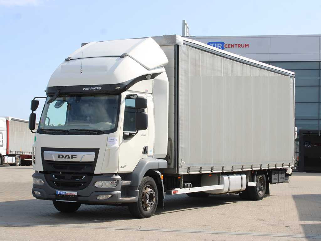 DAF LF 290 FA, EURO 6, SLEEPING BODY - Tentinis sunkvežimis: foto 1 DAF LF 290 FA, EURO 6, SLEEPING BODY - Tentinis sunkvežimis: foto 1