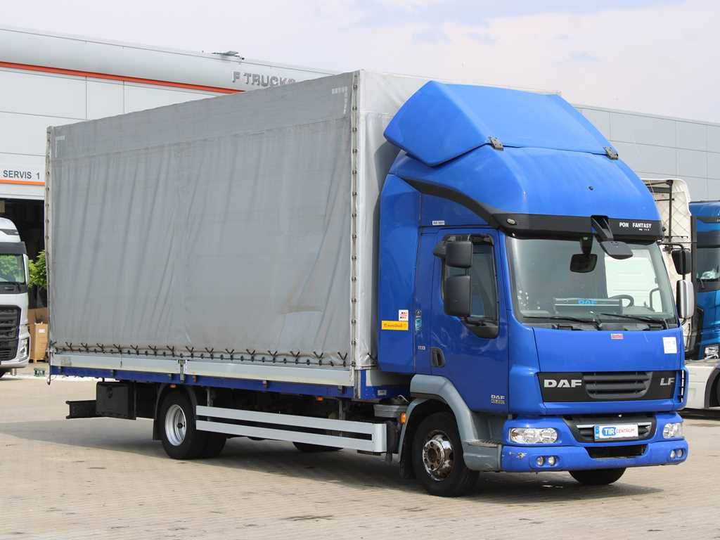 DAF LF 45.220, EURO 5 EEV, SLEEPING CABIN,SIDE-WALLS - Tentinis sunkvežimis: foto 2 DAF LF 45.220, EURO 5 EEV, SLEEPING CABIN,SIDE-WALLS - Tentinis sunkvežimis: foto 2