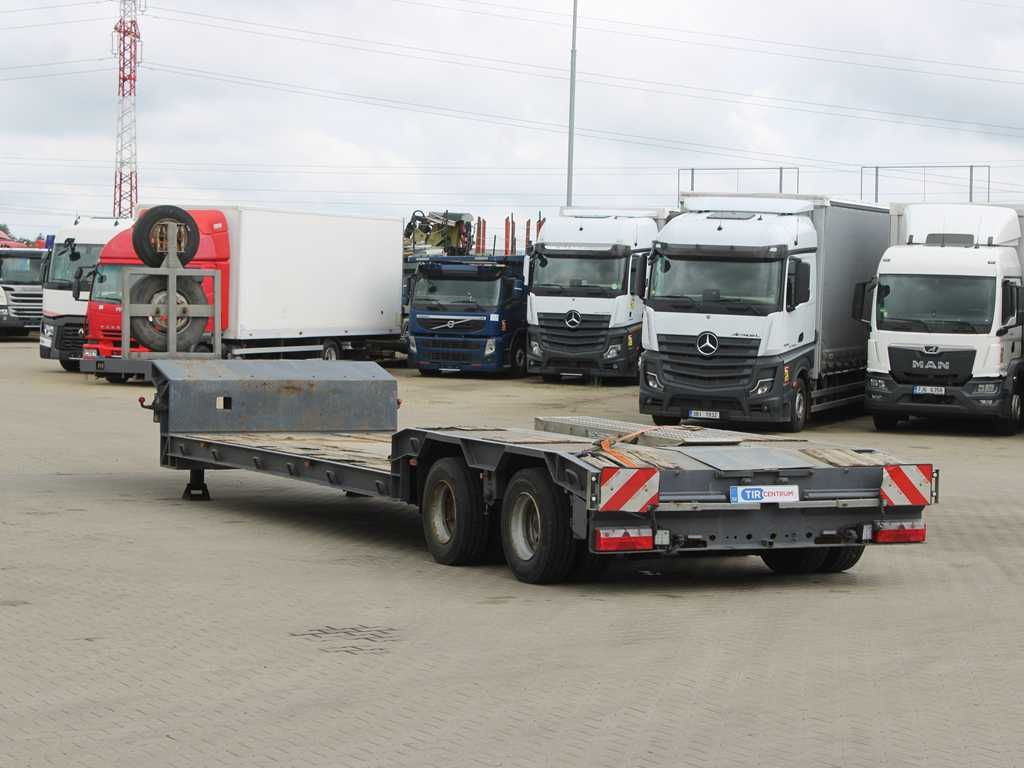 Goldhofer STZ-TL 2-27/80, RAIDS, PNEU 80% - Autovežis puspriekabė: foto 4 Goldhofer STZ-TL 2-27/80, RAIDS, PNEU 80% - Autovežis puspriekabė: foto 4