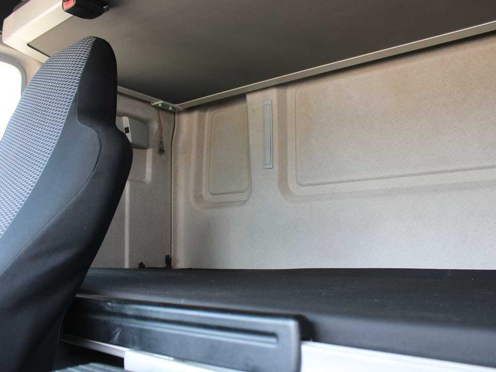 Tentinis sunkvežimis MAN TGL 8.220, EURO 5EEV, INDEPENDENT AIR CONDITIONING + SVAN CHT101 (2014): foto 12 Tentinis sunkvežimis MAN TGL 8.220, EURO 5EEV, INDEPENDENT AIR CONDITIONING + SVAN CHT101 (2014): foto 12