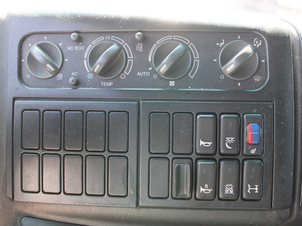 Tentinis sunkvežimis MAN TGL 8.220, EURO 5EEV, INDEPENDENT AIR CONDITIONING + SVAN CHT101 (2014): foto 10 Tentinis sunkvežimis MAN TGL 8.220, EURO 5EEV, INDEPENDENT AIR CONDITIONING + SVAN CHT101 (2014): foto 10