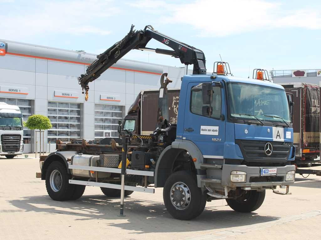 Mercedes-Benz AXOR 1824, CRANE HIAB 099B-3 DUO, 4x4 - Sunkvežimis su kranu: foto 2 Mercedes-Benz AXOR 1824, CRANE HIAB 099B-3 DUO, 4x4 - Sunkvežimis su kranu: foto 2