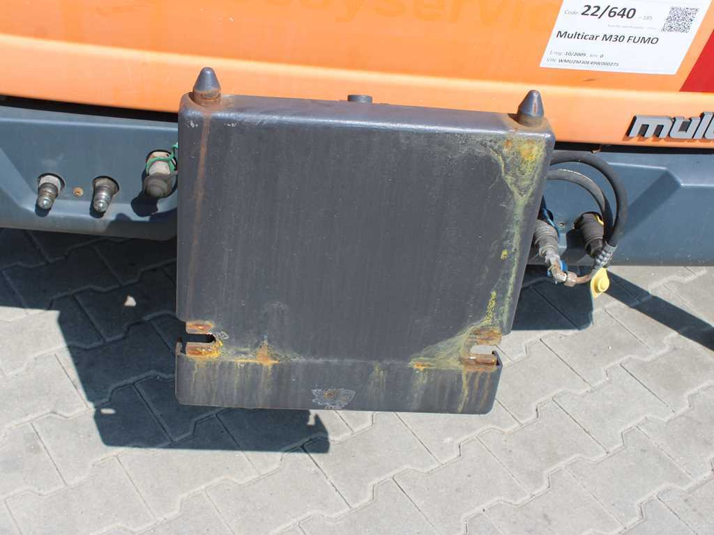 Multicar M30 FUMO, 4x4 - Savivartis sunkvežimis, Komunalinė/ Specializuota technika: foto 5 Multicar M30 FUMO, 4x4 - Savivartis sunkvežimis, Komunalinė/ Specializuota technika: foto 5