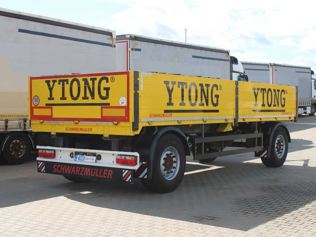 Schwarzmüller PA 2/E, SIDEBOARD, SAF, MULTILOCK, TYRES 80% - Platforminė/ Bortinė priekaba: foto 4 Schwarzmüller PA 2/E, SIDEBOARD, SAF, MULTILOCK, TYRES 80% - Platforminė/ Bortinė priekaba: foto 4