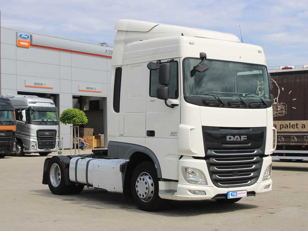 DAF XF 460 FT, EURO 6, SECONDARY AIR CONDITIONING - Vilkikas: foto 2 DAF XF 460 FT, EURO 6, SECONDARY AIR CONDITIONING - Vilkikas: foto 2