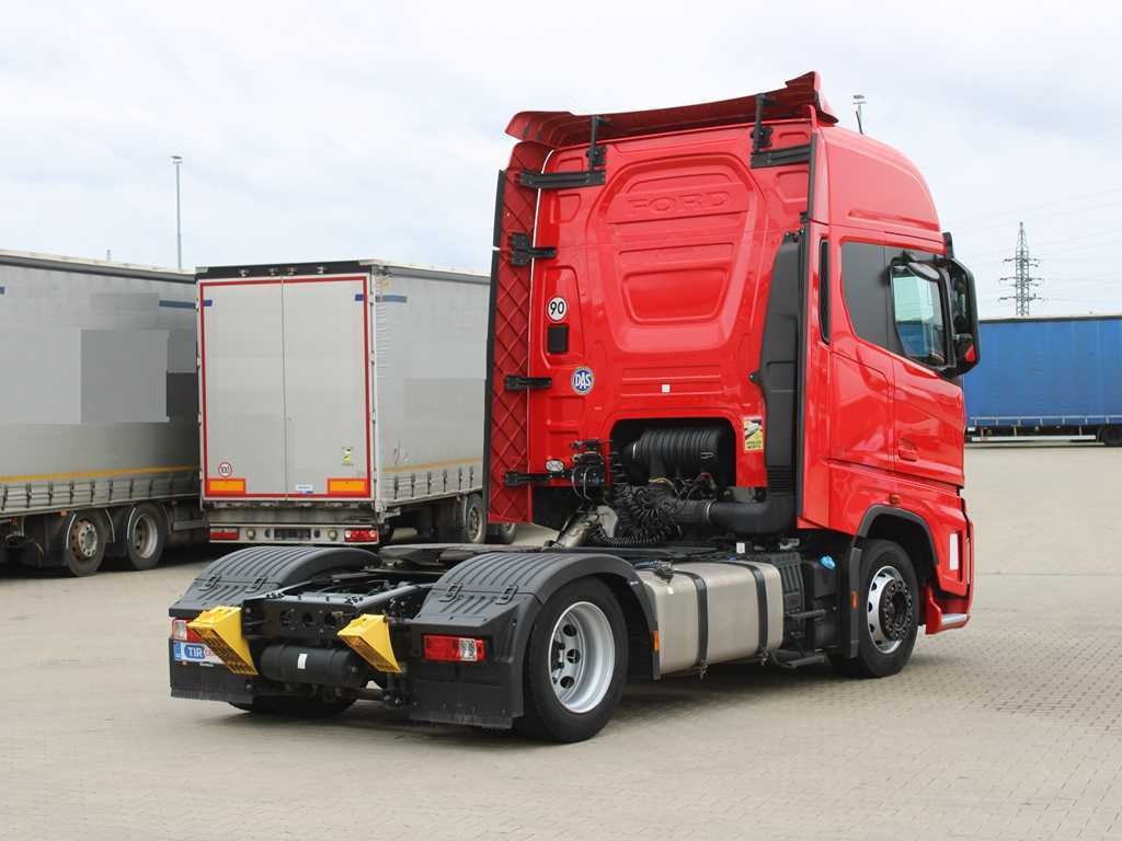 Ford F-MAX 500, EURO 6, LOWDECK, INDEPENDENT AIR CONDITIONING, NAVIGATION - Vilkikas: foto 4 Ford F-MAX 500, EURO 6, LOWDECK, INDEPENDENT AIR CONDITIONING, NAVIGATION - Vilkikas: foto 4