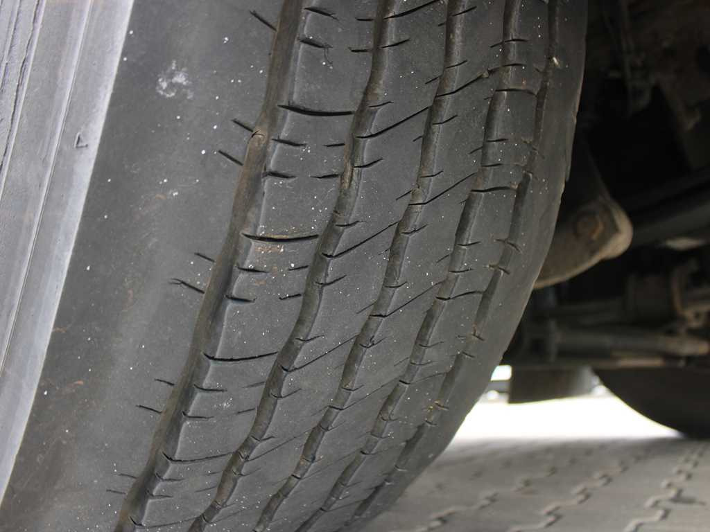 Vilkikas Renault MAGNUM 440.18, EURO 3: foto 18