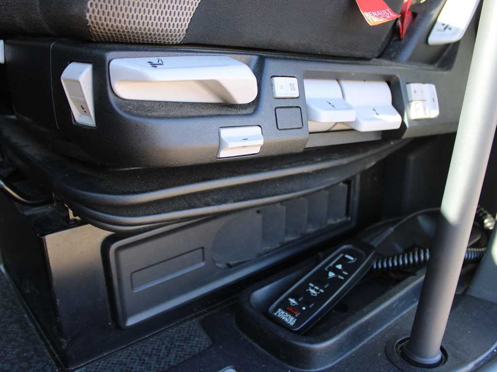 Vilkikas Renault T520, LOWDECK, EURO 6, TIRES 80%: foto 7