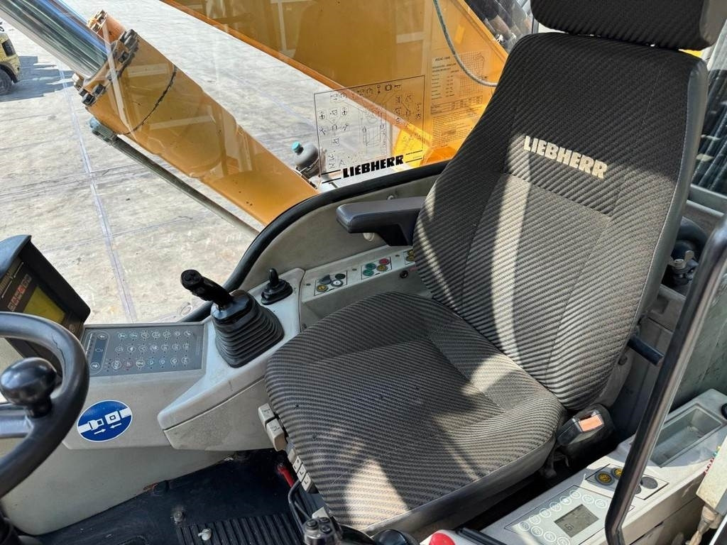 Ekskavatorius su ilga strėle Liebherr A 924 C: foto 11