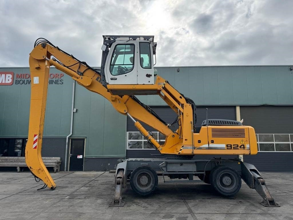 Liebherr A 924 C - Ekskavatorius su ilga strėle: foto 1 Liebherr A 924 C - Ekskavatorius su ilga strėle: foto 1