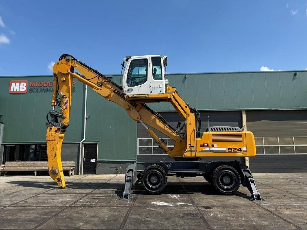 Liebherr A 924 C - Ekskavatorius su ilga strėle: foto 1 Liebherr A 924 C - Ekskavatorius su ilga strėle: foto 1