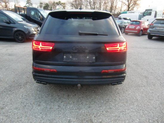 Audi SQ7 4,0 TDi V8 S line - Visureigis: foto 5 Audi SQ7 4,0 TDi V8 S line - Visureigis: foto 5